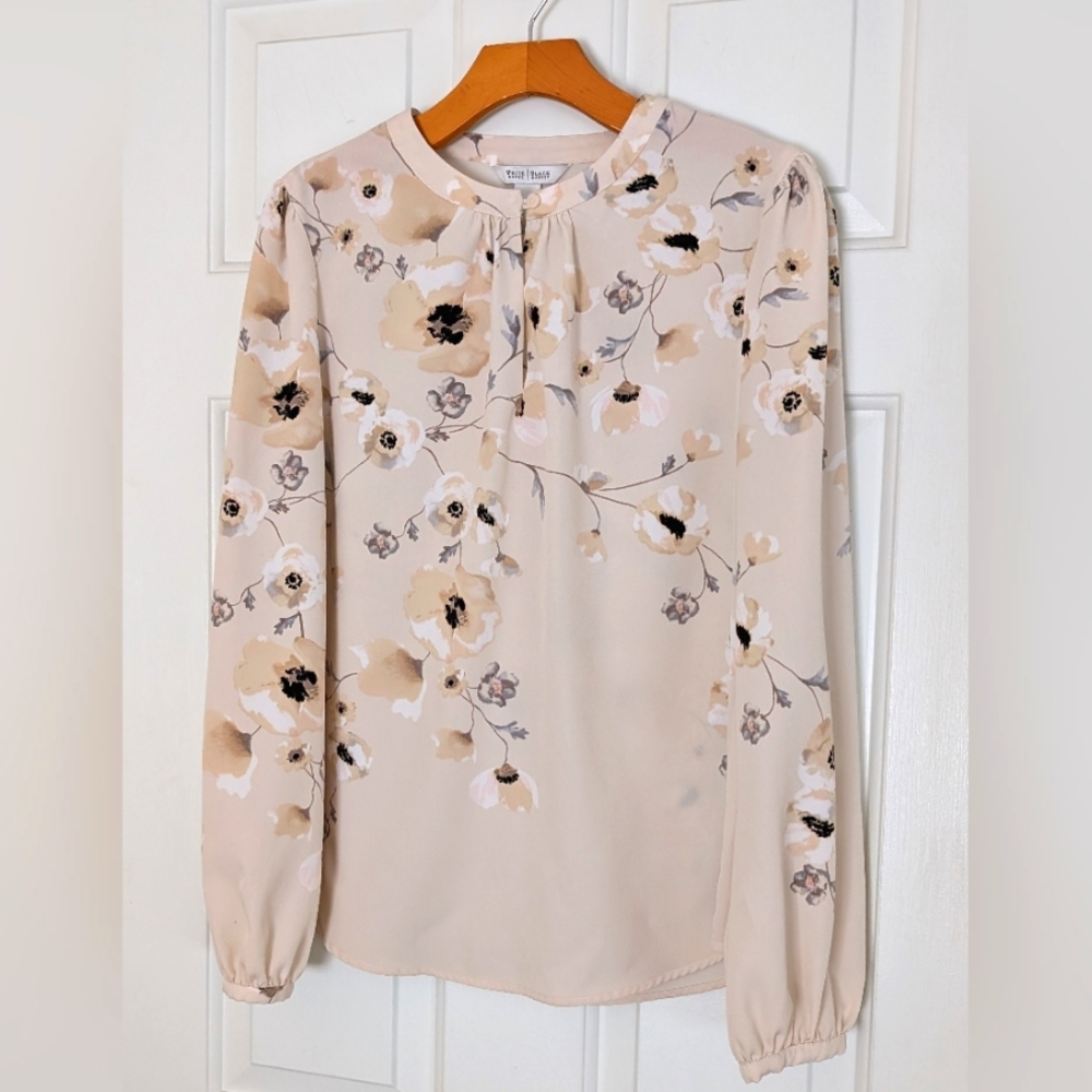 WHBM Long Sleeve Floral Print Top
